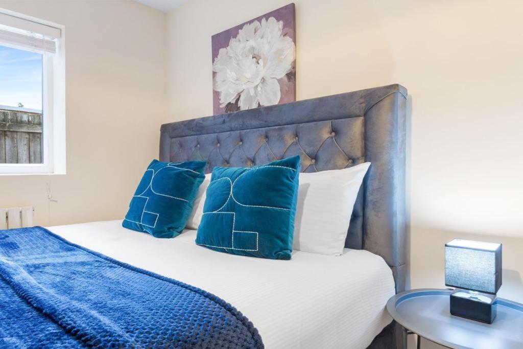 Isleworth Suites - Tw7 Exterior foto